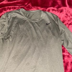 NEW NIKE DRI-FIT LONG SLEEVE